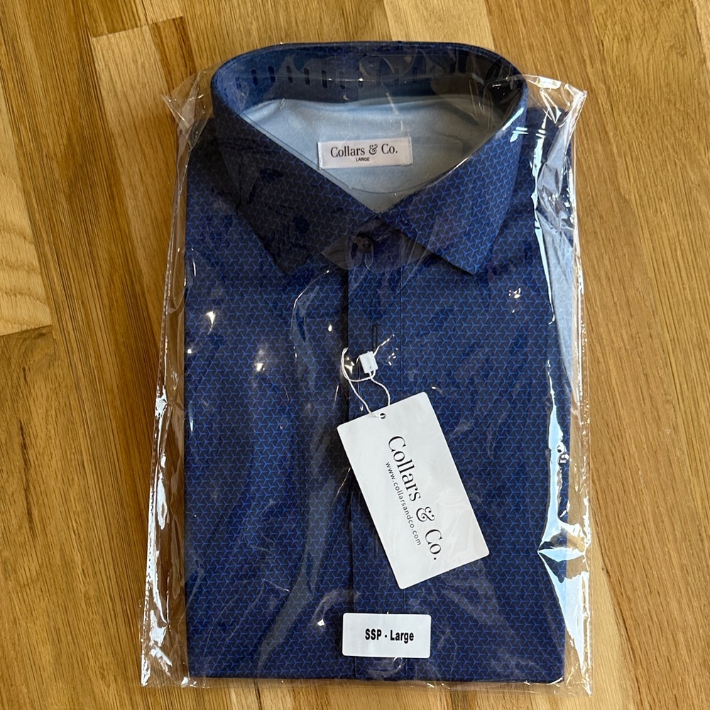 NWT Collars & Co. Navy Dress Shirt for Men